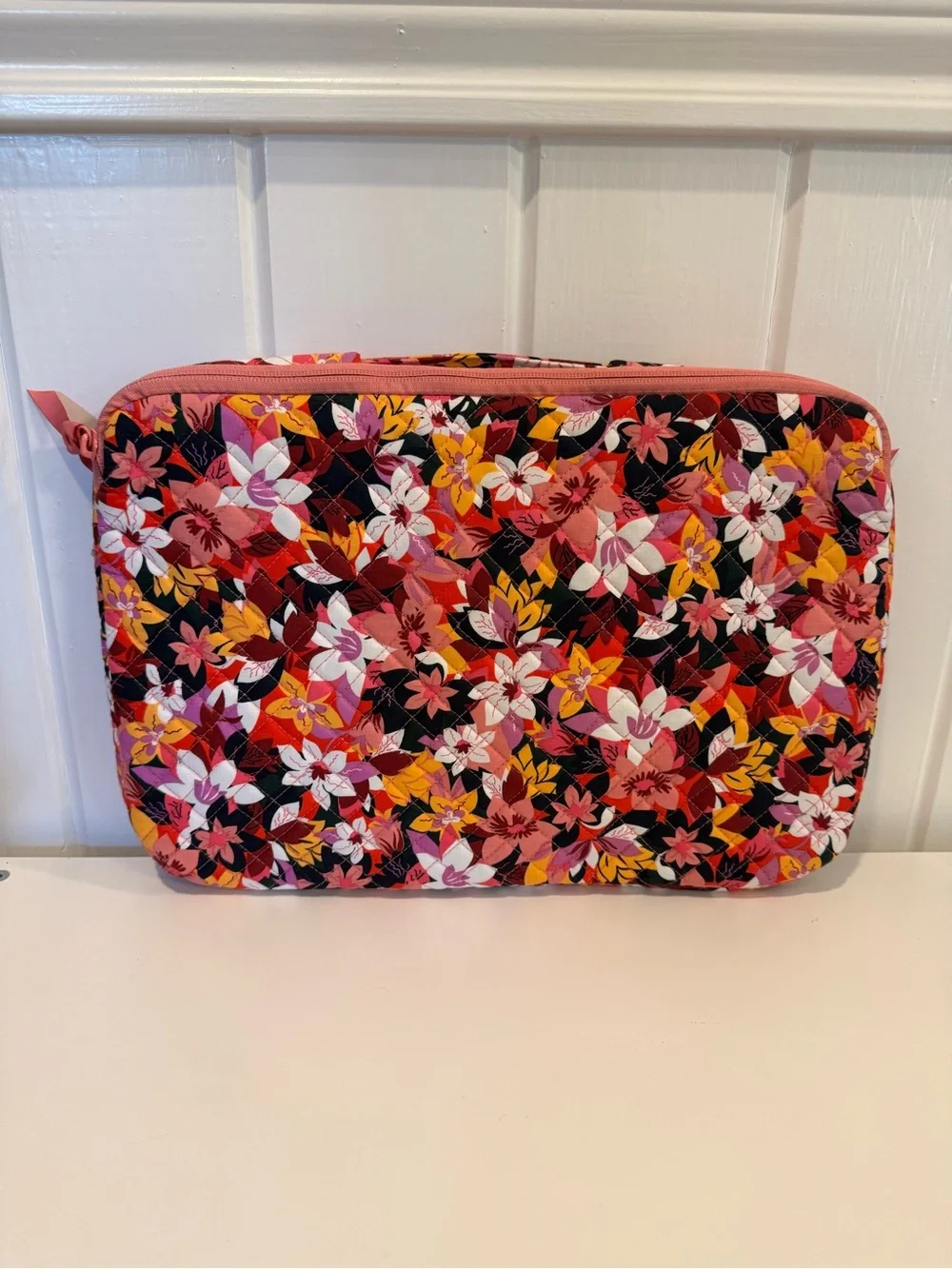 EUC Vera Bradley Laptop Organizer Case in Rosa Floral